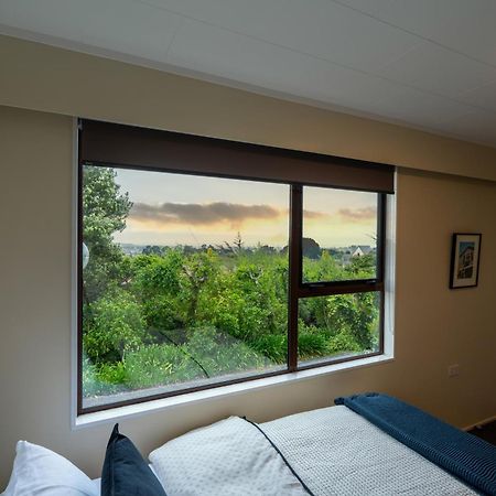 Villa Cosy Unit With Incredible Views & Sky Tv Whanganui Exterior foto